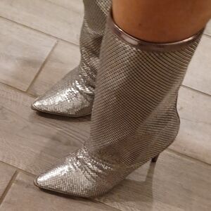 New Carvela Chainmail Armour Glamorous Silver Stiletto Heel Boots Multiple Sizes